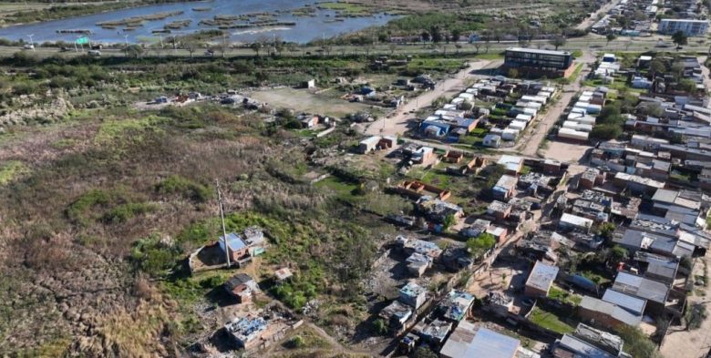 Por el riesgo de «El Niño»: la Municipalidad de Santa Fe proyecta la limpieza del reservorio en Barranquitas