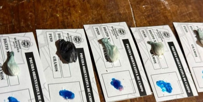Laguna Paiva: desarticularon dos «kioscos» de droga y detuvieron a tres personas
