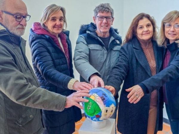 La ciudad de Esperanza presenta su obra en «Arte en Pelotas»: entrelaza deporte, historia e identidad