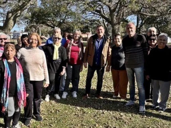 La ciudad de San Lorenzo lanzó la colonia de invierno para adultos mayores
