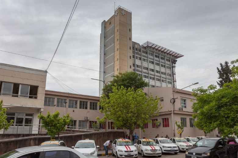 El Hospital San Roque fortalece la atención urológica infantil con equipamiento de alta complejidad