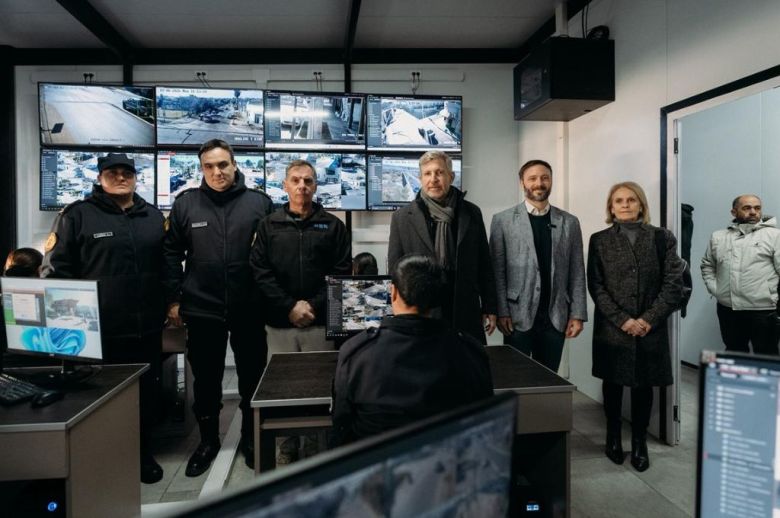 Concordia: se inauguró un centro de monitoreo y nuevas instalaciones para la Policía