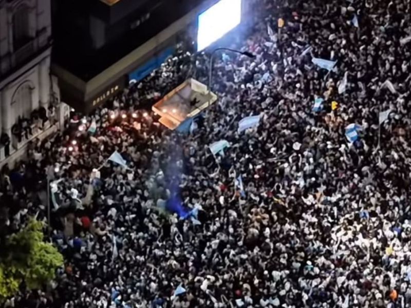 Un hombre fue apuñalado durante los festejos en Paraná y permanece internado en estado crítico