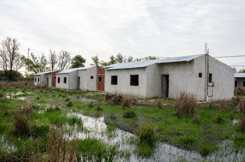 Entre Ríos: el IAPV licitará la terminación de 50 viviendas en Villa Paranacito, Islas del Ibicuy