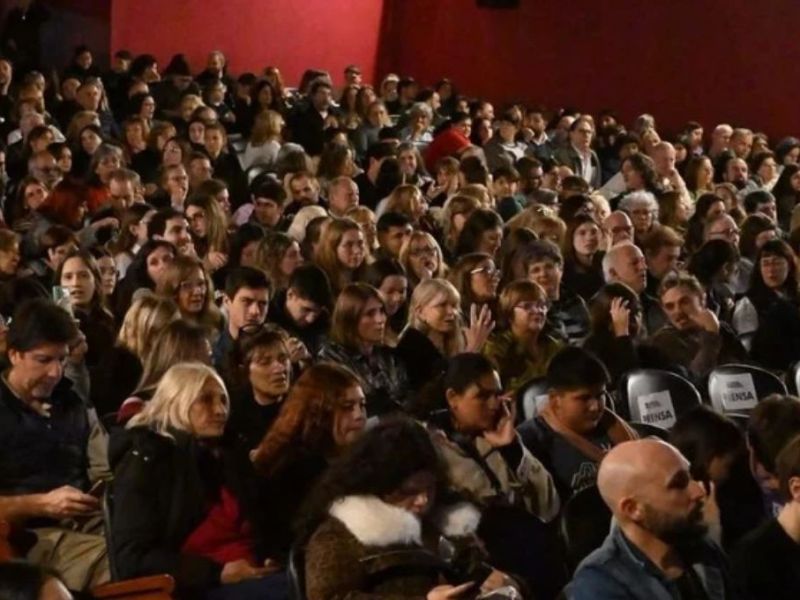 El Festival de Teatro de Rafaela cerró una edición marcada por el encuentro