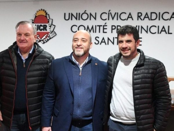 Basile asumió la conducción de la UCR La Capital en Santa Fe con un llamado a la integración interna