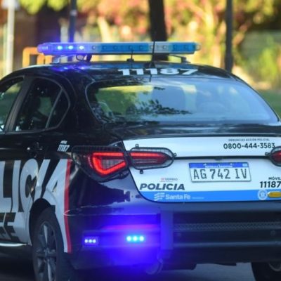 Pullaro firmó el decreto para el ascenso de 2764 policías en Santa Fe con retroactividad a enero