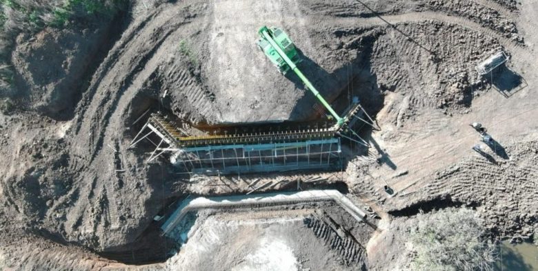 Avanza la obra hídrica del Arroyo Frías para mitigar inundaciones en el sur santafesino