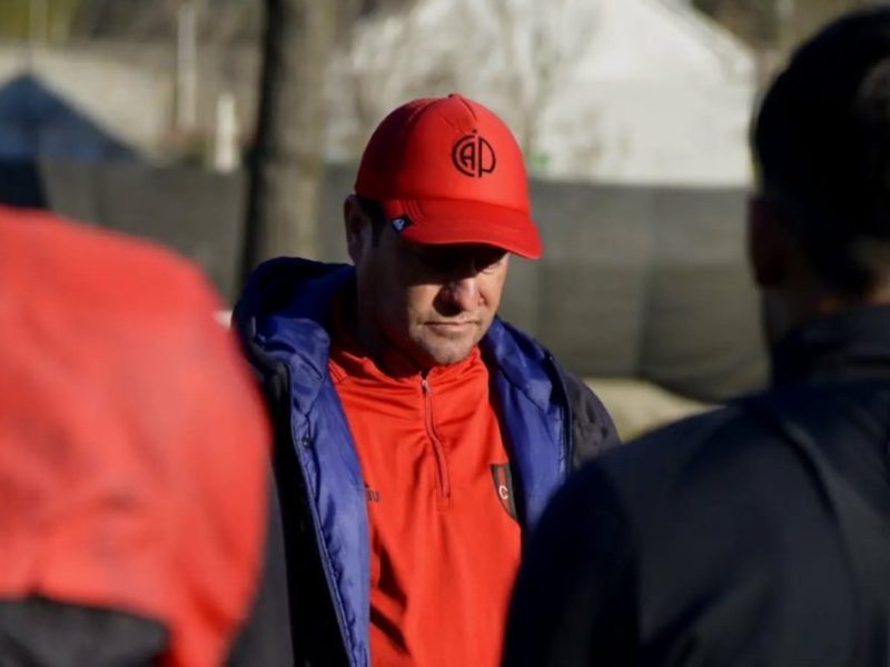 Buscando cortar la racha, Patronato recibe a San Martín de Tucumán