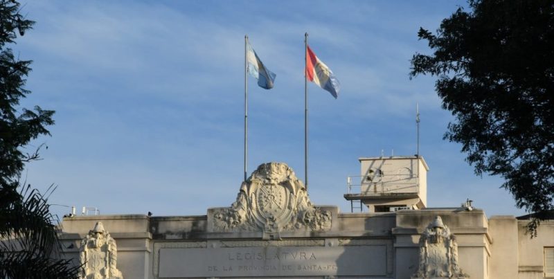 El Senado de Santa Fe vuelve a sesionar: Reforma Electoral en foco y pocas chances para la ley de cuidacoches