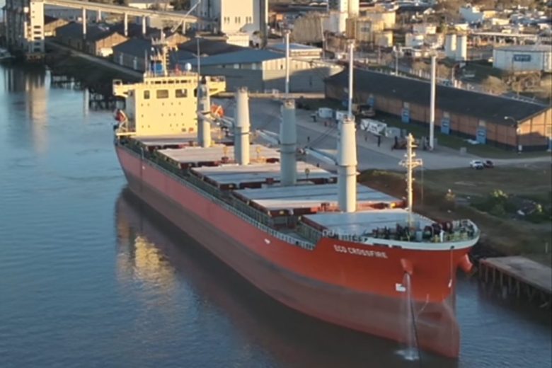 Primera exportación de 12.000 toneladas de harina de soja No-GMO desde el Puerto de Concepción del Uruguay a Dinamarca