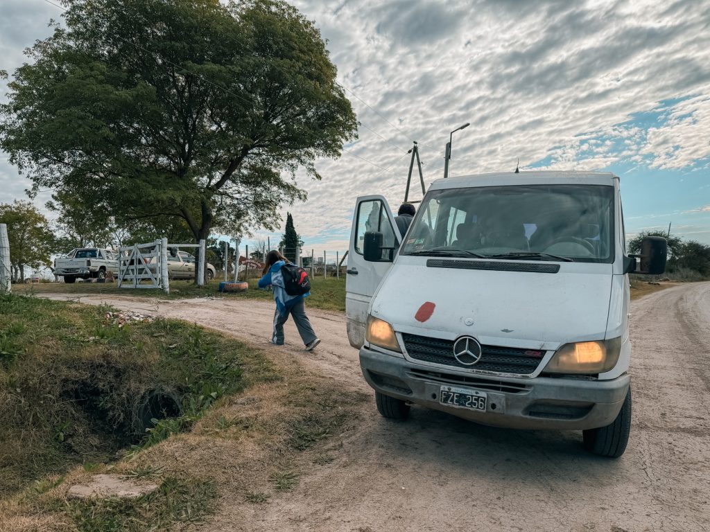 Transporte Escolar Rural: licitan la totalidad de los recorridos para 10.000 estudiantes
