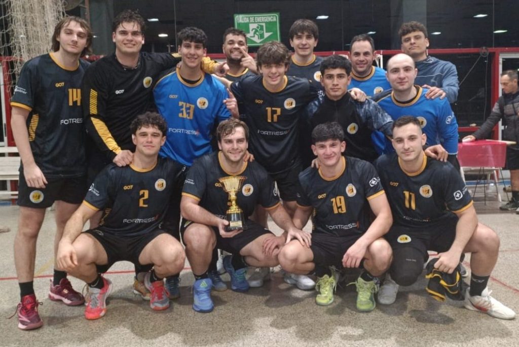 I.L Peretz apabulló a Adelante y se coronó campeón en handball masculino de la ASH