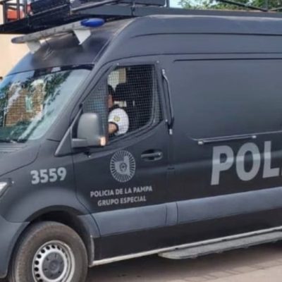 En La Pampa, un padre encontró una granada de fragmentación en la habitación de su hijo