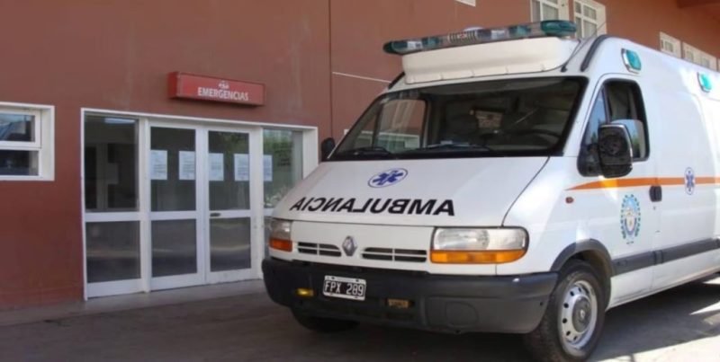 Atacaron a puñaladas a un hombre y lo abandonaron en la vía pública de Río Gallegos