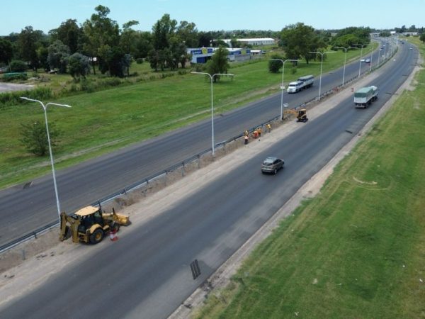 El Gobierno de Santa Fe inicia una nueva etapa del tercer carril en la Autopista Rosario–Santa Fe