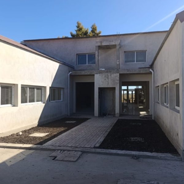 La obra del hospital de General Ramírez supera el 50 por ciento de avance