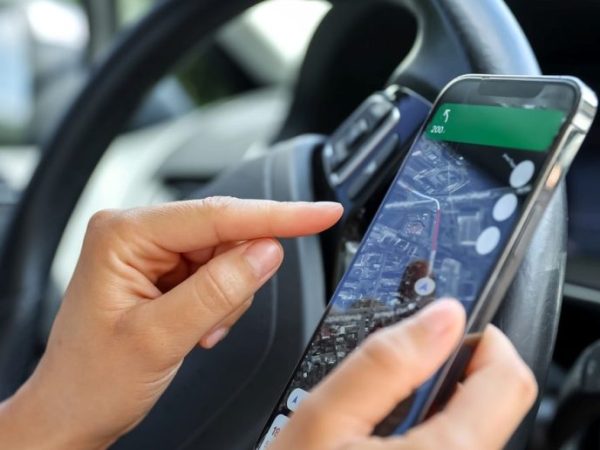 Apps de viajes: la antigüedad de los autos es una traba para ser «chofer legal», y analizan soluciones