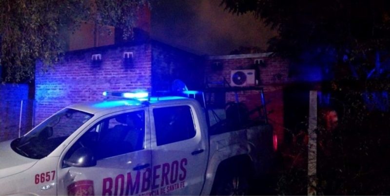 Colastiné Norte, Santa Fe: una familia resultó ilesa tras el incendio de su vivienda