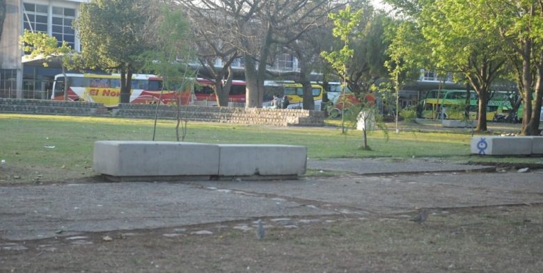 Condenan a un reincidente que intentó robar un celular con un machete frente a la Terminal de Ómnibus de Santa Fe