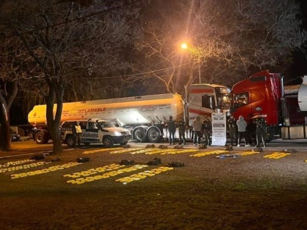 Operativo antidroga en Susana: secuestran casi 400 kilos de cocaína en dos camiones cisterna bolivianos