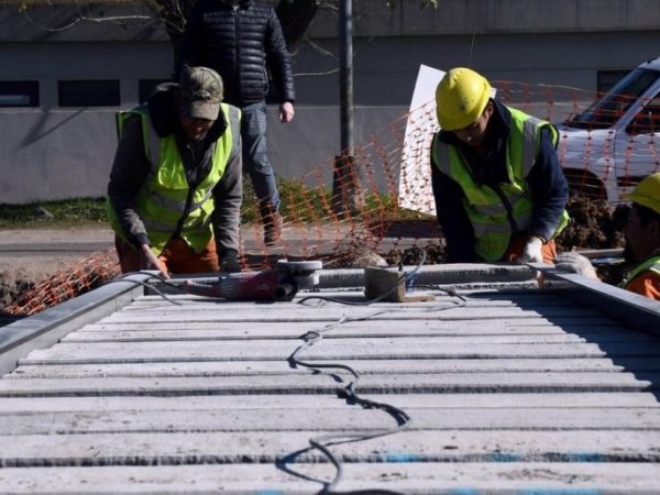 Santa Fe: nuevos puentes peatonales transforman el «zanjón de la muerte» de Aristóbulo del Valle