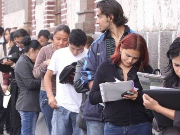 Empleo joven: solo el 14,2% de los trabajadores en Argentina accede a la formalidad plena de derechos