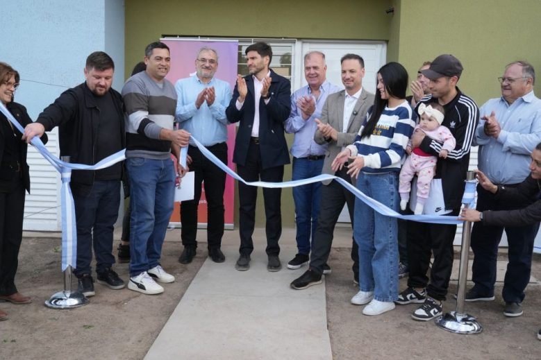 Entregan viviendas a familias de Sunchales y Colonia Rosa
