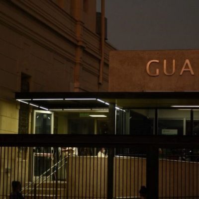 Santo Tomé: delincuente herido de bala en tiroteo con la Policía tras robo en vivienda