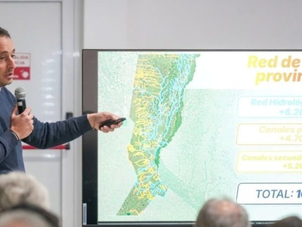 Provincia detectó 215 cortes en la defensa de la Ruta 1 en Santa Fe