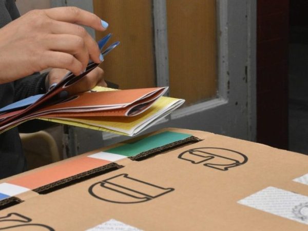 Nueva ley electoral en Santa Fe: la Legislatura dio media sanción a los cambios en las PASO y los comicios generales