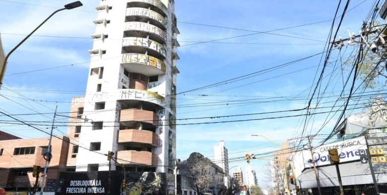 Deuda millonaria de TGI en Santa Fe: reclaman por un histórico inmueble abandonado en el macrocentro