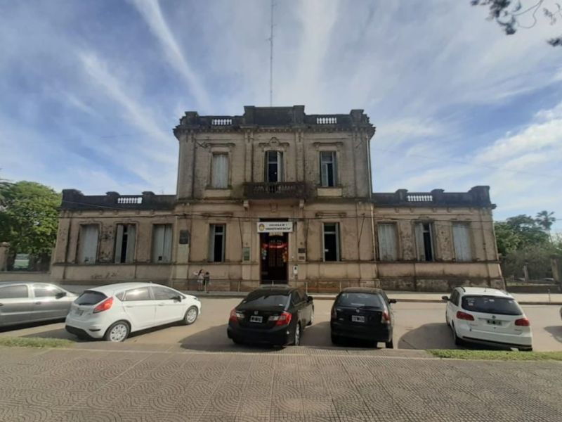 Diamante: comenzó la obra de restauración en la Escuela Independencia con una inversión de 2.000 millones