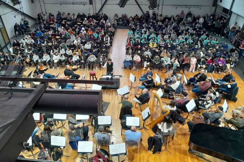 Más de 1.500 estudiantes participaron de los conciertos didácticos de la Sinfónica de Entre Ríos