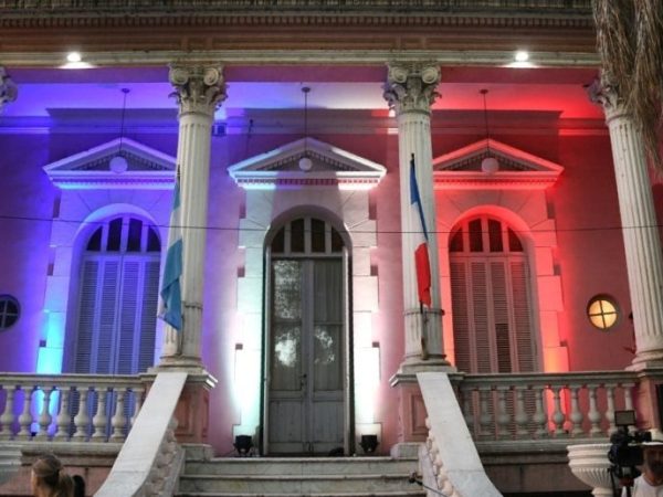 La Alianza Francesa de Santa Fe realiza una jornada abierta con música y gastronomía en su sede de barrio Candioti