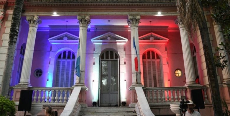 La Alianza Francesa de Santa Fe realiza una jornada abierta con música y gastronomía en su sede de barrio Candioti