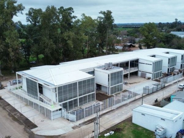El nuevo edificio de la Escuela Técnica 565 de Humberto Primo, en la recta final de su construcción