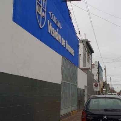 Asalto y corridas en barrio Barranquitas Sur: delincuentes amenazaron a vecinos frente a un jardín de infantes
