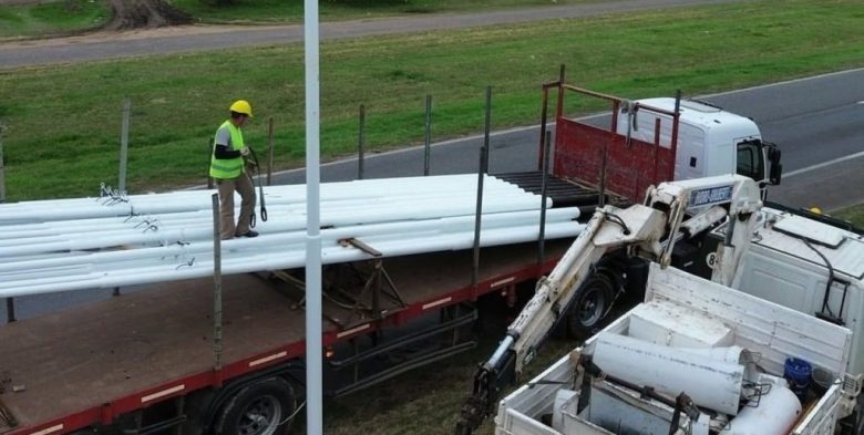 Autopista Santa Fe – Rosario: avanzan con la instalación de luminarias LED y anuncian obras para el tercer carril