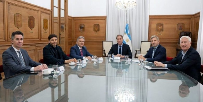 Tarifas y rutas: para Pullaro fue «muy buena» la reunión de gobernadores con el Jefe de Gabinete