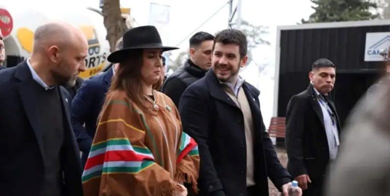 Con la presencia de Victoria Villarruel, quedó inaugurada la 90° edición de la Expo Venado