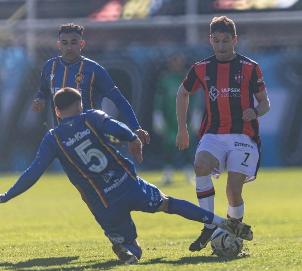 Patronato empató con Colegiales y no sale del descenso directo