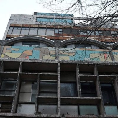 Santa Fe: el histórico ex Correo Central del centro, en abandono y refugio de personas en situación de calle