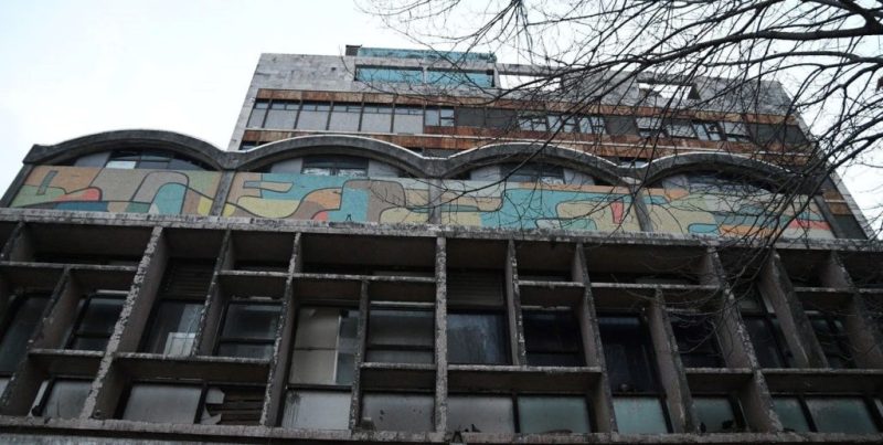 Santa Fe: el histórico ex Correo Central del centro, en abandono y refugio de personas en situación de calle
