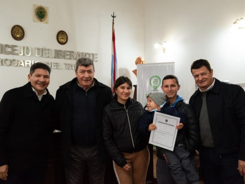 El IAPV entregó 109 escrituras de viviendas en Rosario del Tala, Gobernador Mansilla y Las Guachas