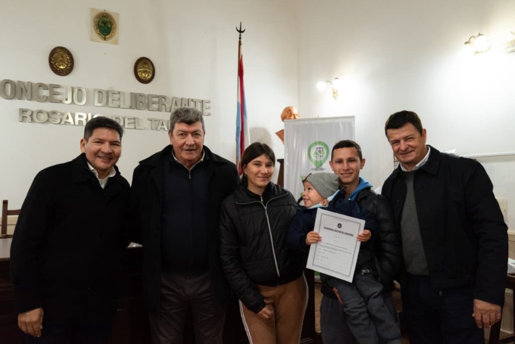 El IAPV entregó 109 escrituras de viviendas en Rosario del Tala, Gobernador Mansilla y Las Guachas