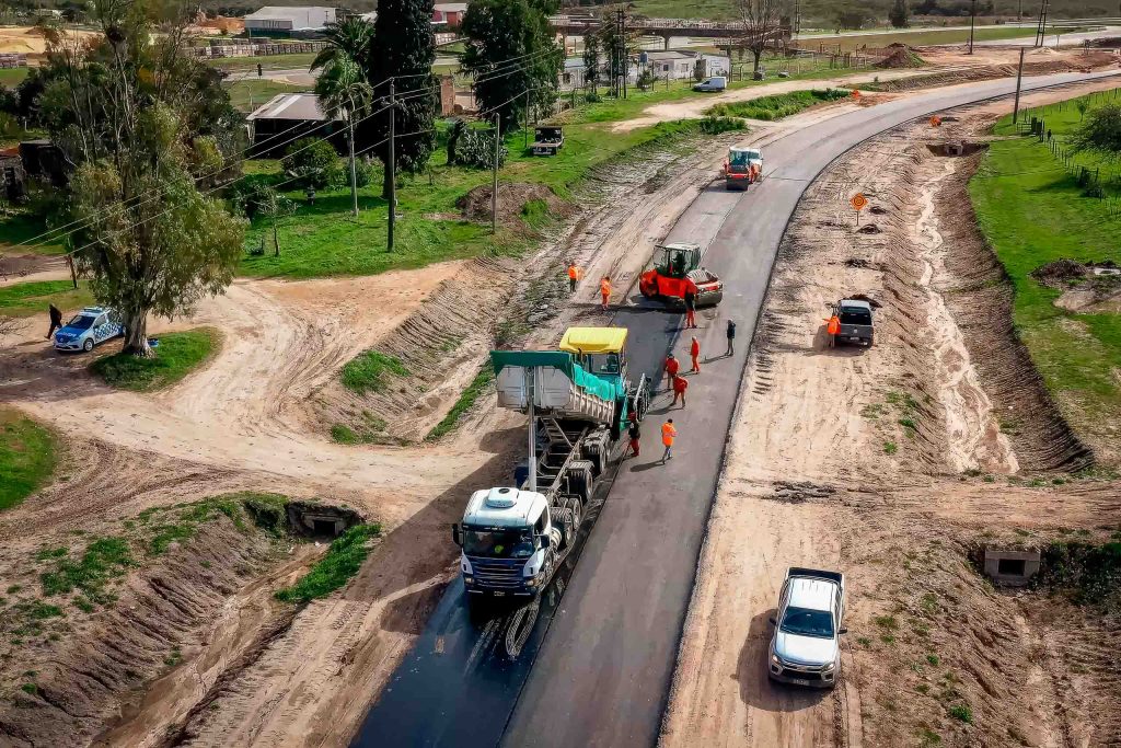 Avanza en un 58 por ciento la obra de pavimentación del acceso norte a Concepción del Uruguay
