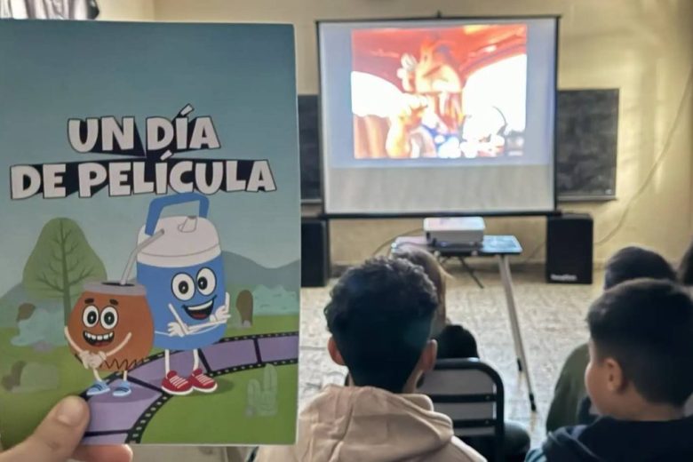 El Iaaer llevó el programa Un Día de Película a Sir Leonard, departamento La Paz