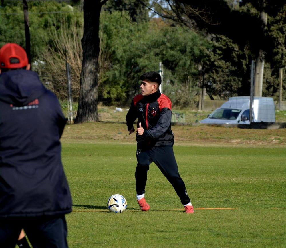 Patronato juega un partido clave ante Gimnasia de Jujuy