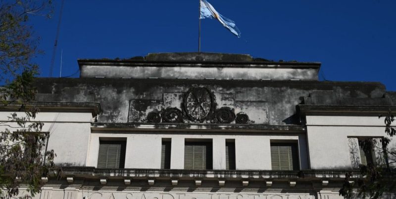Dictaron prisión preventiva a dos hermanos por un violento asalto a un adolescente en la capital santafesina